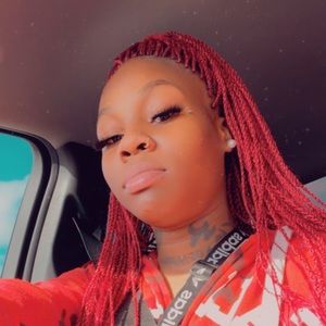 Meet your Posher, Joniesha